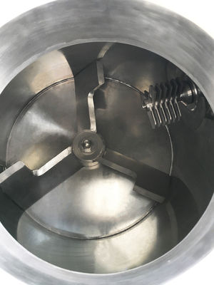 Horizontal 15 Kg / Batch  High Speed Mixer Granulator